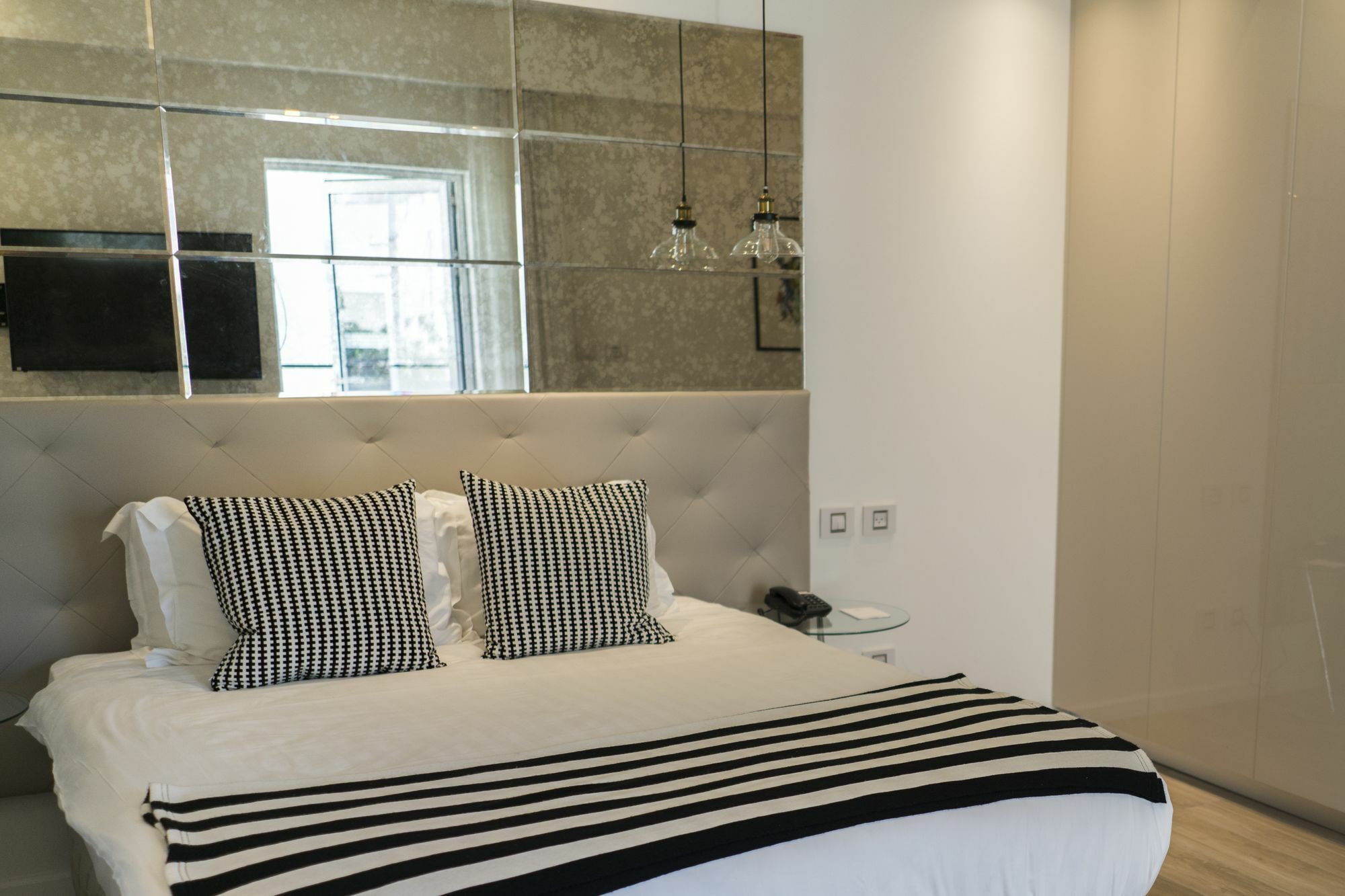 K Suites Tlv By The Beach 特拉维夫 外观 照片